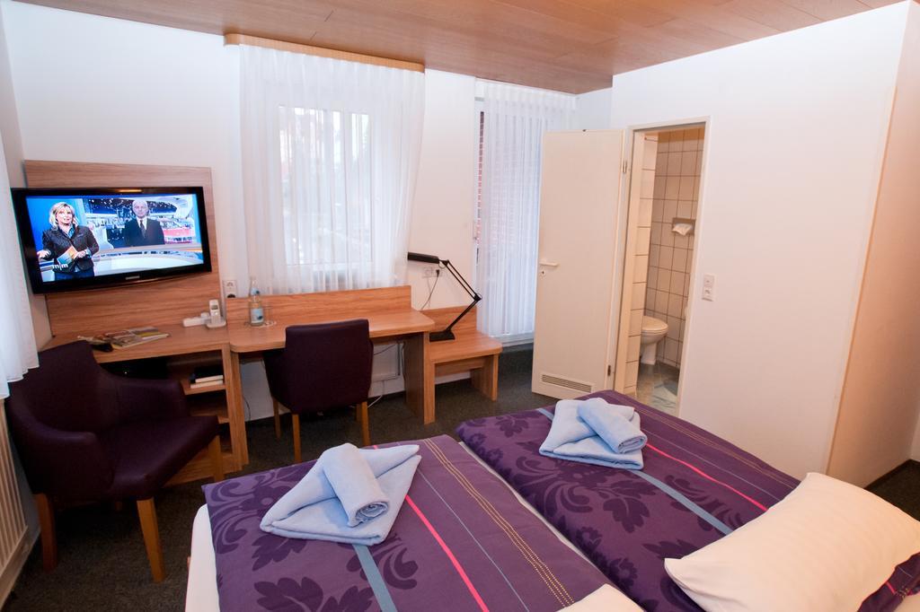 Landgasthaus Bonn バウナタール 部屋 写真